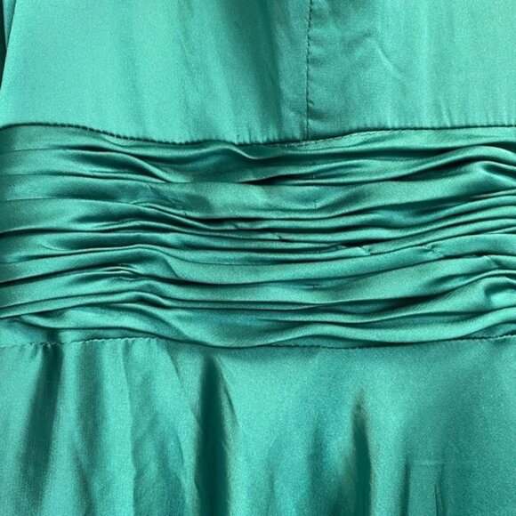 Mac Duggal 55245 Size 14 Emerald Long Sleeve Ruched Waist A-Line Slit Gown NWOT - Picture 9 of 16